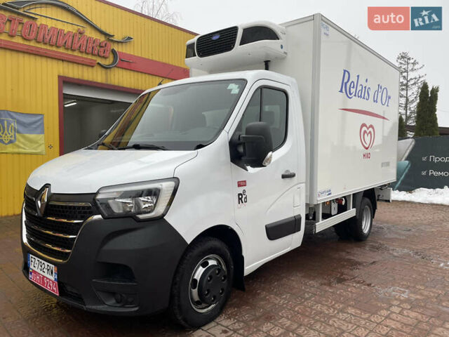 Белый Рено Мастер, объемом двигателя 2.3 л и пробегом 184 тыс. км за 29700 $, фото 6 на Automoto.ua