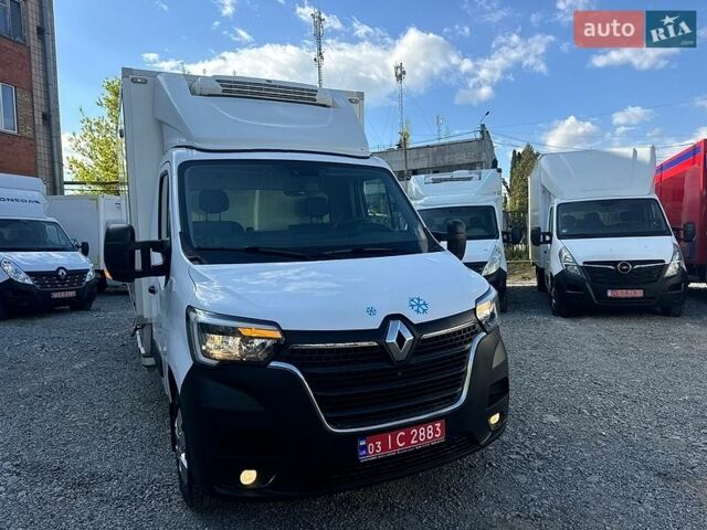 Белый Рено Мастер, объемом двигателя 2.3 л и пробегом 176 тыс. км за 27900 $, фото 2 на Automoto.ua