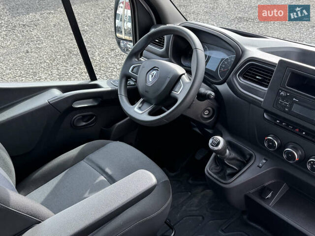Білий Рено Мастєр, об'ємом двигуна 2.3 л та пробігом 155 тис. км за 31500 $, фото 32 на Automoto.ua