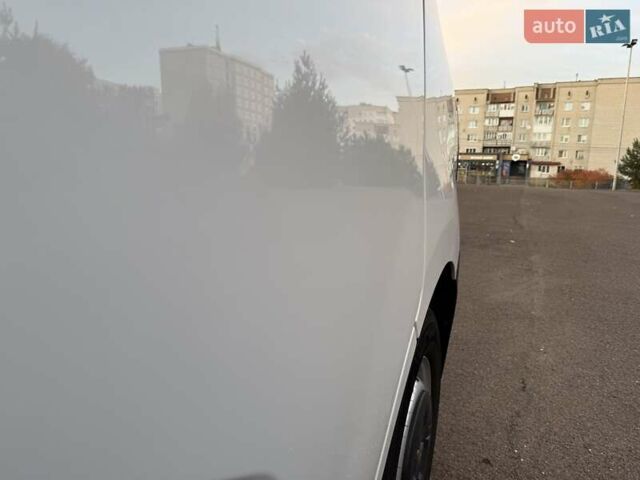 Рено Мастер 2022 в Ковель на Automoto.ua Белый Рено Мастер, объемом двигателя 2.3 л и пробегом 291 тыс. км за 26950 $, фото 44 на Automoto.ua