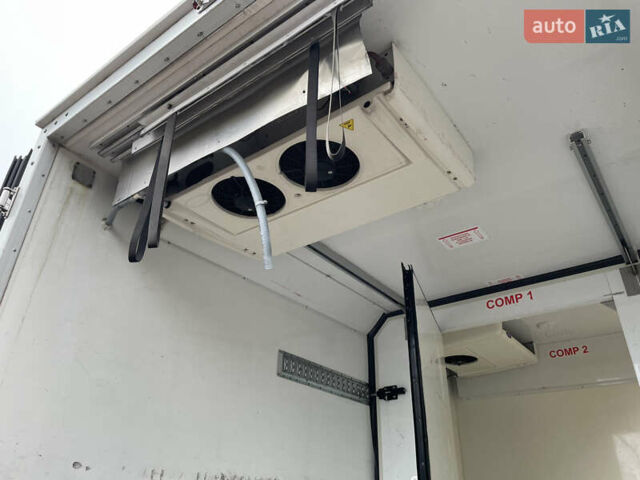 Белый Рено Мастер, объемом двигателя 2.3 л и пробегом 184 тыс. км за 29700 $, фото 63 на Automoto.ua