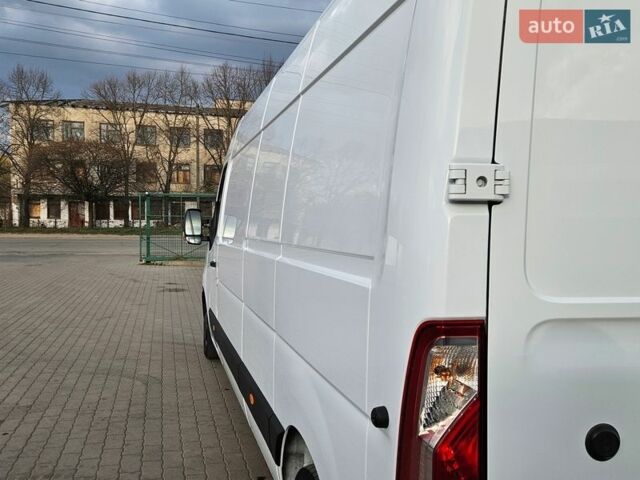 Белый Рено Мастер, объемом двигателя 2.3 л и пробегом 233 тыс. км за 25300 $, фото 7 на Automoto.ua