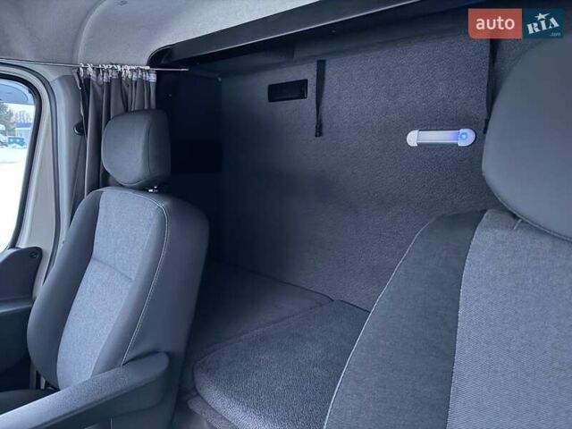 Белый Рено Мастер, объемом двигателя 2.3 л и пробегом 297 тыс. км за 25900 $, фото 51 на Automoto.ua