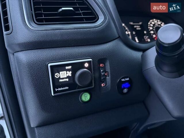 Белый Рено Мастер, объемом двигателя 2.3 л и пробегом 297 тыс. км за 25900 $, фото 56 на Automoto.ua