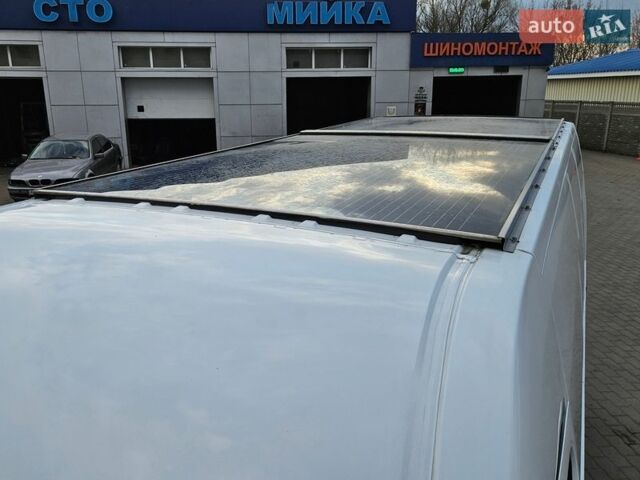 Белый Рено Мастер, объемом двигателя 2.3 л и пробегом 233 тыс. км за 25300 $, фото 65 на Automoto.ua