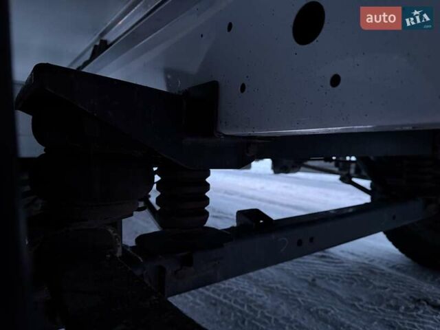 Белый Рено Мастер, объемом двигателя 2.3 л и пробегом 297 тыс. км за 25900 $, фото 28 на Automoto.ua