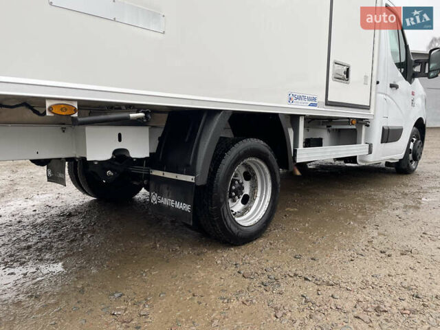 Белый Рено Мастер, объемом двигателя 2.3 л и пробегом 194 тыс. км за 29750 $, фото 17 на Automoto.ua