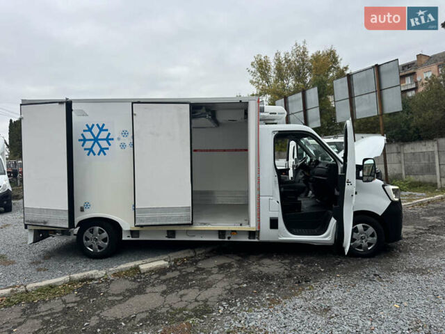 Белый Рено Мастер, объемом двигателя 2.3 л и пробегом 165 тыс. км за 24900 $, фото 30 на Automoto.ua