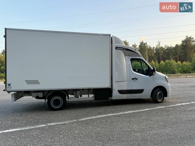 Белый Рено Мастер, объемом двигателя 2.3 л и пробегом 261 тыс. км за 23900 $, фото 11 на Automoto.ua