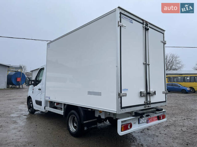 Белый Рено Мастер, объемом двигателя 2.3 л и пробегом 194 тыс. км за 29750 $, фото 11 на Automoto.ua