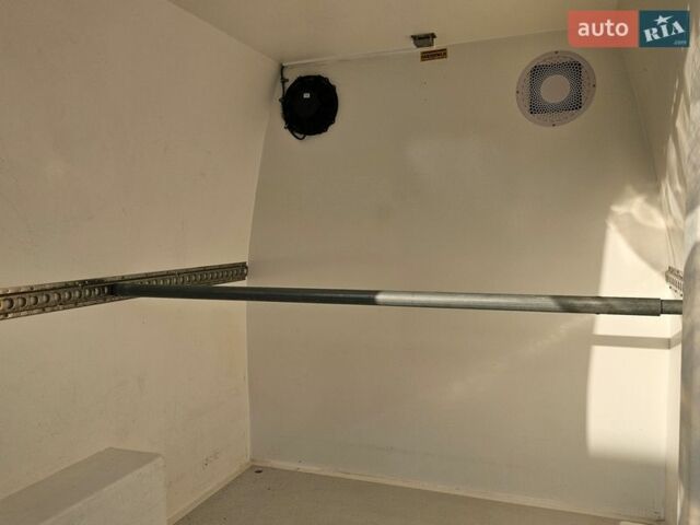 Белый Рено Мастер, объемом двигателя 2.3 л и пробегом 233 тыс. км за 25300 $, фото 27 на Automoto.ua