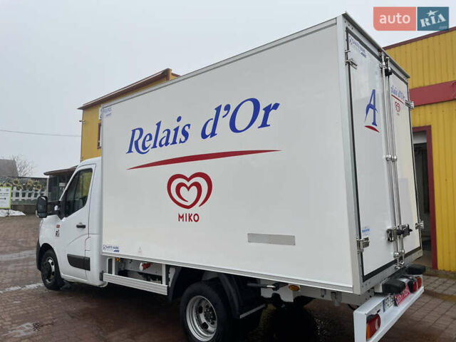 Белый Рено Мастер, объемом двигателя 2.3 л и пробегом 184 тыс. км за 29700 $, фото 27 на Automoto.ua