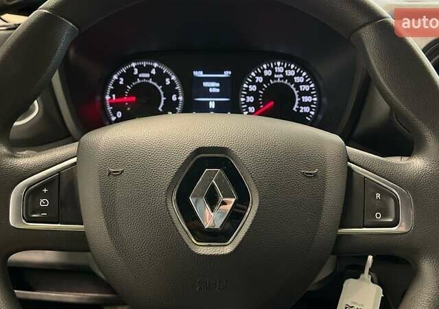 Белый Рено Мастер, объемом двигателя 2.3 л и пробегом 155 тыс. км за 27325 $, фото 22 на Automoto.ua