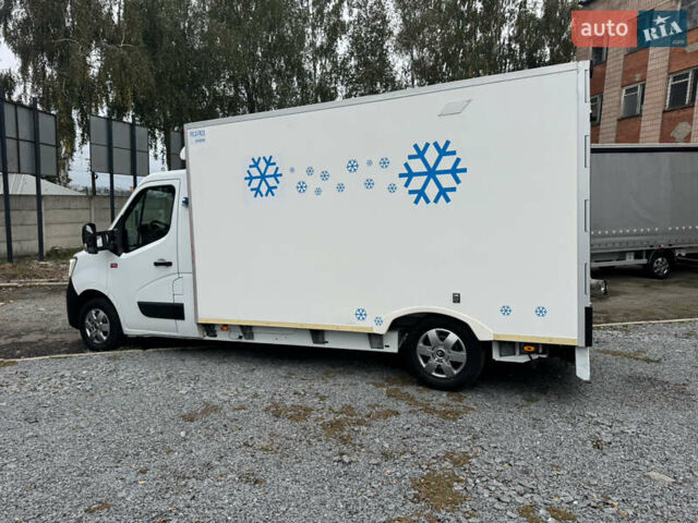 Белый Рено Мастер, объемом двигателя 2.3 л и пробегом 165 тыс. км за 24900 $, фото 8 на Automoto.ua