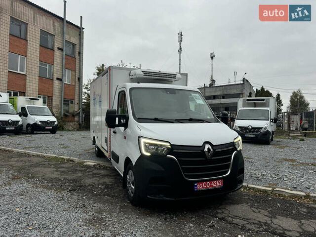 Белый Рено Мастер, объемом двигателя 2.3 л и пробегом 165 тыс. км за 24900 $, фото 2 на Automoto.ua