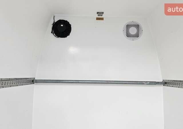 Белый Рено Мастер, объемом двигателя 2.3 л и пробегом 239 тыс. км за 24700 $, фото 43 на Automoto.ua