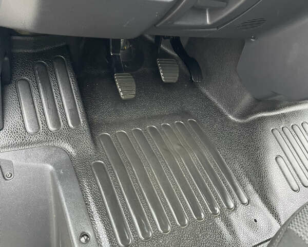 Белый Рено Мастер, объемом двигателя 2.3 л и пробегом 194 тыс. км за 29750 $, фото 34 на Automoto.ua