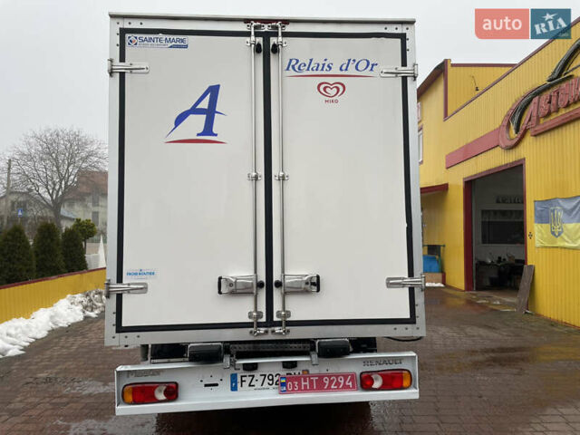 Белый Рено Мастер, объемом двигателя 2.3 л и пробегом 184 тыс. км за 29700 $, фото 32 на Automoto.ua