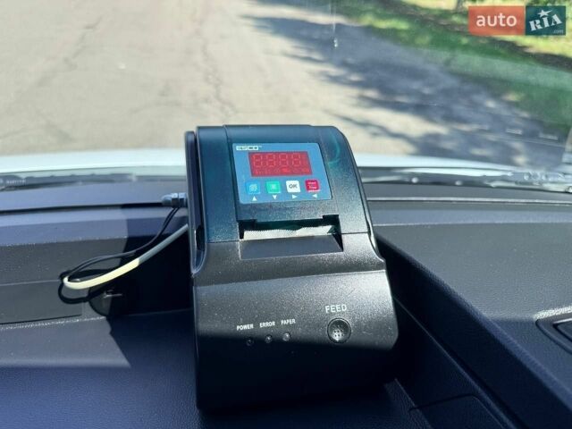 Белый Рено Мастер, объемом двигателя 2.3 л и пробегом 310 тыс. км за 27999 $, фото 86 на Automoto.ua