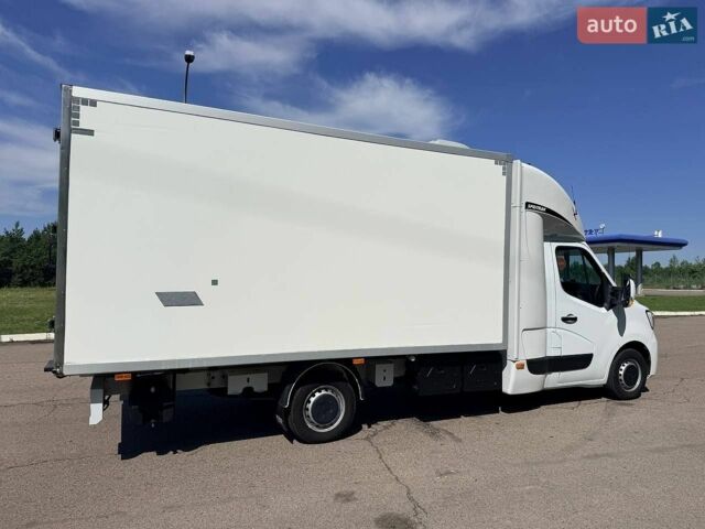Белый Рено Мастер, объемом двигателя 2.3 л и пробегом 310 тыс. км за 27999 $, фото 19 на Automoto.ua