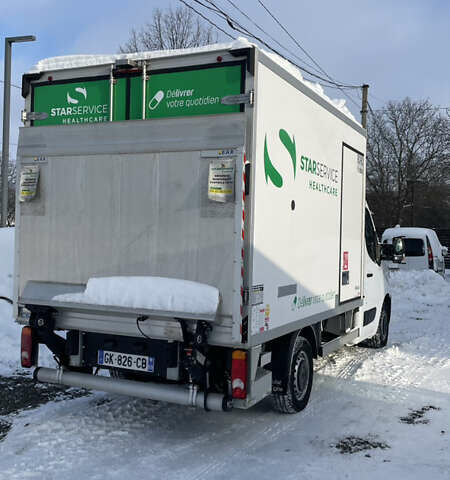 Белый Рено Мастер, объемом двигателя 2.3 л и пробегом 260 тыс. км за 28500 $, фото 5 на Automoto.ua