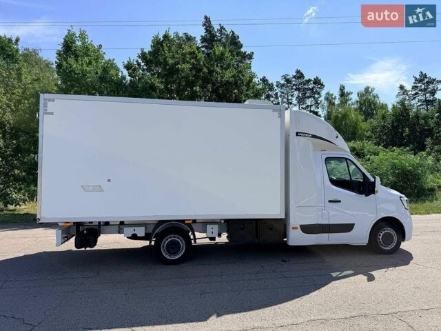 Белый Рено Мастер, объемом двигателя 2.3 л и пробегом 310 тыс. км за 27999 $, фото 7 на Automoto.ua