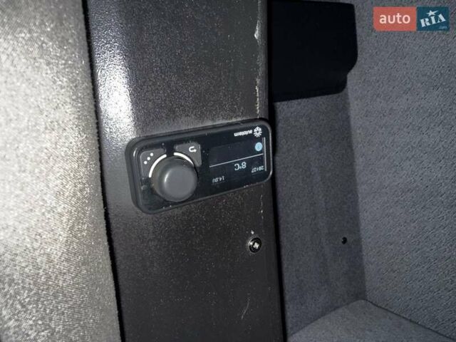 Белый Рено Мастер, объемом двигателя 2.3 л и пробегом 297 тыс. км за 25900 $, фото 53 на Automoto.ua