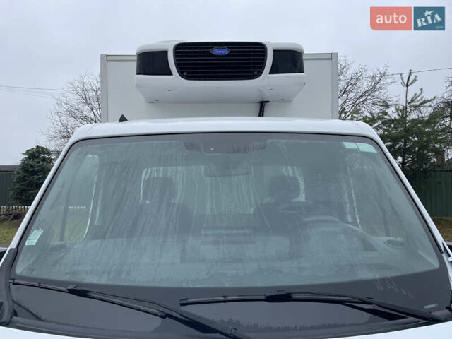 Белый Рено Мастер, объемом двигателя 2.3 л и пробегом 194 тыс. км за 29750 $, фото 22 на Automoto.ua