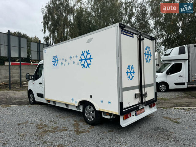 Белый Рено Мастер, объемом двигателя 2.3 л и пробегом 165 тыс. км за 24900 $, фото 9 на Automoto.ua