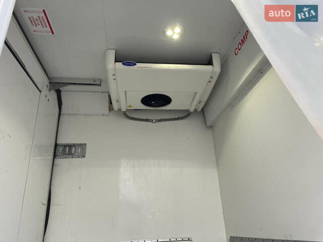 Белый Рено Мастер, объемом двигателя 2.3 л и пробегом 194 тыс. км за 29750 $, фото 48 на Automoto.ua