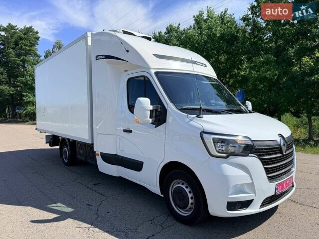 Белый Рено Мастер, объемом двигателя 2.3 л и пробегом 310 тыс. км за 27999 $, фото 3 на Automoto.ua
