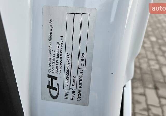 Белый Рено Мастер, объемом двигателя 2.3 л и пробегом 239 тыс. км за 24700 $, фото 15 на Automoto.ua