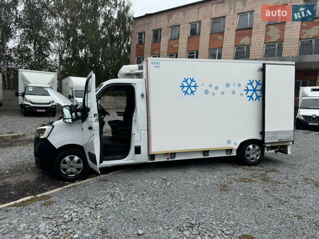Белый Рено Мастер, объемом двигателя 2.3 л и пробегом 165 тыс. км за 24900 $, фото 22 на Automoto.ua
