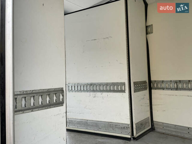 Белый Рено Мастер, объемом двигателя 2.3 л и пробегом 184 тыс. км за 29700 $, фото 60 на Automoto.ua