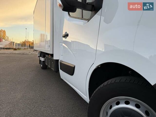 Рено Мастер 2022 в Ковель на Automoto.ua Белый Рено Мастер, объемом двигателя 2.3 л и пробегом 291 тыс. км за 26950 $, фото 12 на Automoto.ua