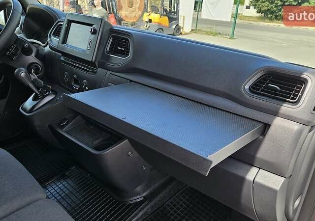 Белый Рено Мастер, объемом двигателя 2.3 л и пробегом 296 тыс. км за 25550 $, фото 36 на Automoto.ua