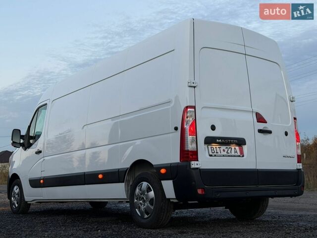Белый Рено Мастер, объемом двигателя 2.3 л и пробегом 186 тыс. км за 21800 $, фото 7 на Automoto.ua