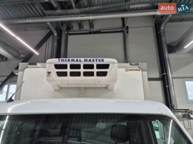 Білий Рено Мастєр, об'ємом двигуна 2.3 л та пробігом 170 тис. км за 16000 $, фото 8 на Automoto.ua