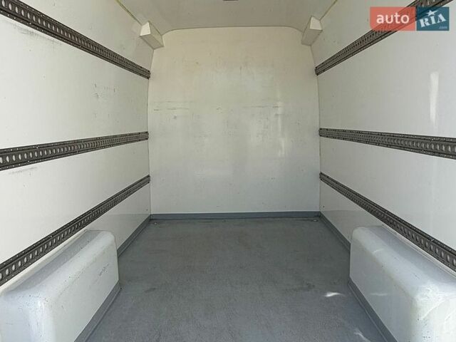 Белый Рено Мастер, объемом двигателя 2.3 л и пробегом 180 тыс. км за 25500 $, фото 14 на Automoto.ua