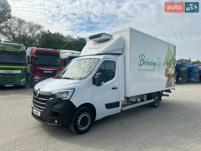 Белый Рено Мастер, объемом двигателя 2.29 л и пробегом 93 тыс. км за 32000 $, фото 2 на Automoto.ua