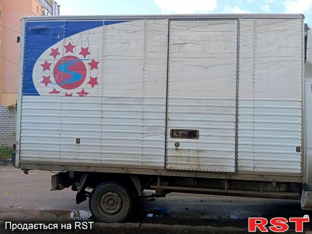 Білий Рено Мастєр, об'ємом двигуна 2.8 л та пробігом 701 тис. км за 5200 $, фото 6 на Automoto.ua
