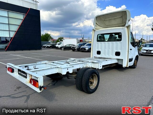 Белый Рено Мастер, объемом двигателя 2.3 л и пробегом 160 тыс. км за 12500 $, фото 6 на Automoto.ua
