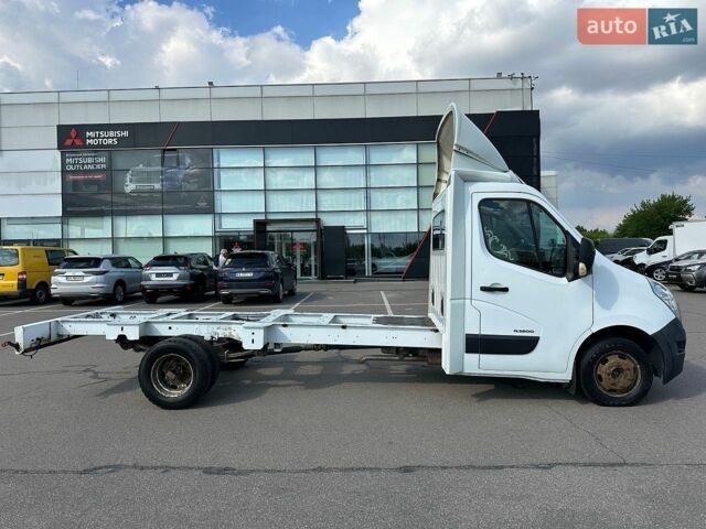 Белый Рено Мастер, объемом двигателя 2.3 л и пробегом 160 тыс. км за 12500 $, фото 7 на Automoto.ua