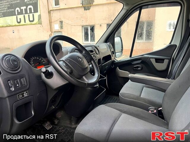Белый Рено Мастер, объемом двигателя 2.3 л и пробегом 230 тыс. км за 17500 $, фото 8 на Automoto.ua