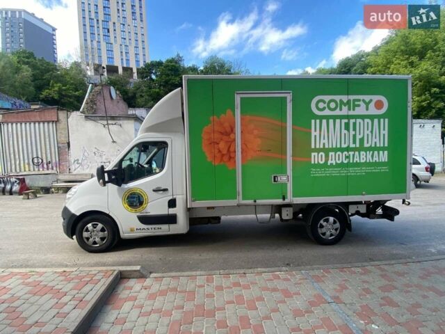 Белый Рено Мастер, объемом двигателя 2.3 л и пробегом 347 тыс. км за 15499 $, фото 2 на Automoto.ua