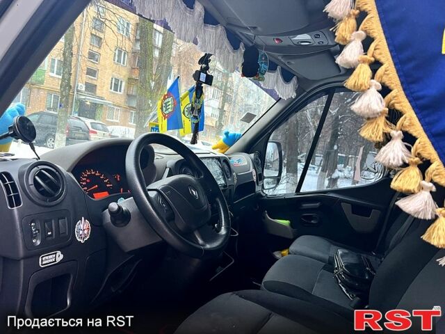 Білий Рено Мастєр, об'ємом двигуна 2.3 л та пробігом 29000 тис. км за 14200 $, фото 6 на Automoto.ua