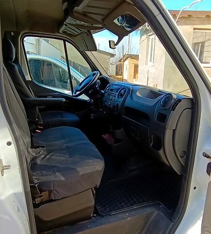 Білий Рено Мастєр, об'ємом двигуна 2.3 л та пробігом 448 тис. км за 13500 $, фото 1 на Automoto.ua