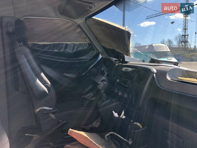 Рено Мастєр 2015 у Львові на Automoto.ua Білий Рено Мастєр, об'ємом двигуна 2.3 л та пробігом 250 тис. км за 7000 $, фото 5 на Automoto.ua