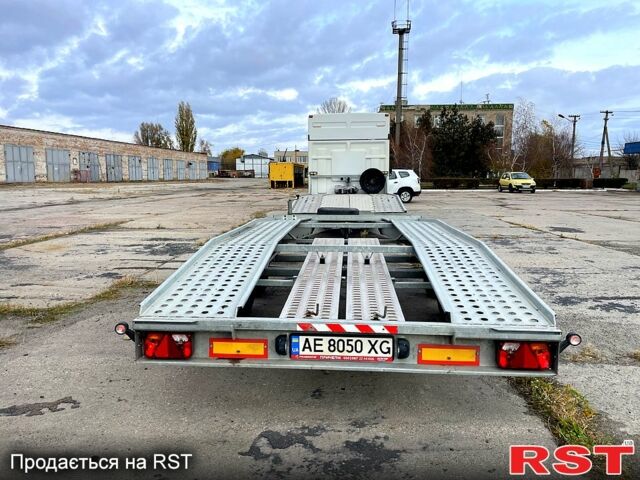 Белый Рено Мастер, объемом двигателя 2.3 л и пробегом 555 тыс. км за 23000 $, фото 3 на Automoto.ua