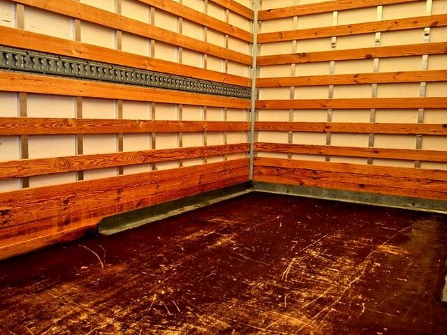 Білий Рено Мастєр, об'ємом двигуна 2.3 л та пробігом 277 тис. км за 18300 $, фото 9 на Automoto.ua